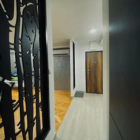 Apartment White Hill