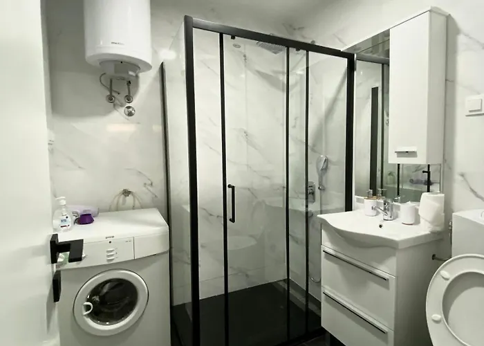 White Hill * モスタル